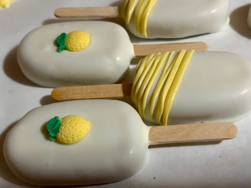 Lemon Cake — Allie Pops in Menlo